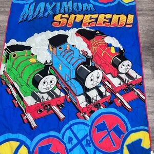 Thomas & Friends Red and Blue Train crib, toddler comforter
